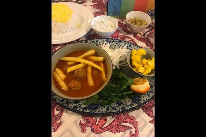 رستوران سنتی وكیل شیراز-TogVQYGl41