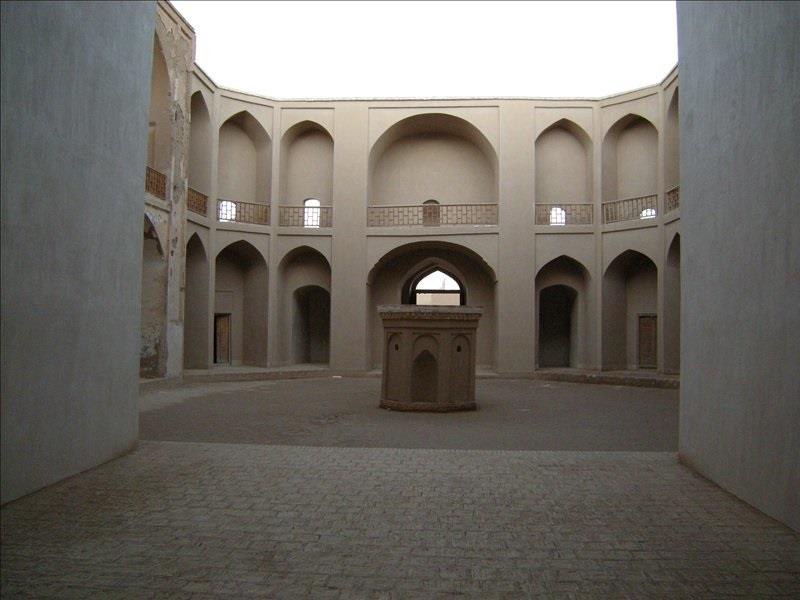 بقعه سلطان محمود شاه و روستای بندرآباد-U4vXqq7G4I