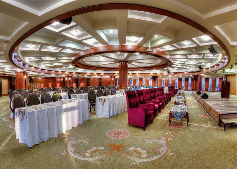 هتل بزرگ شیراز-UENgo1MGck