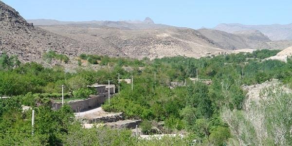 آیا میدانستید روستای تمین میرجاوه روی قله تفتان قرار دارد؟-UOpmrIwn4W