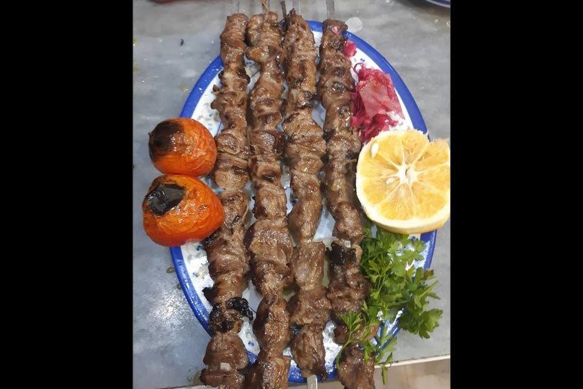 رستوران سوگلی بندرانزلی-URNEZw6uLY