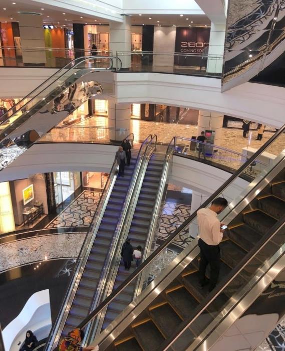 اپال مال سعادت آباد-UWVec8ceWa