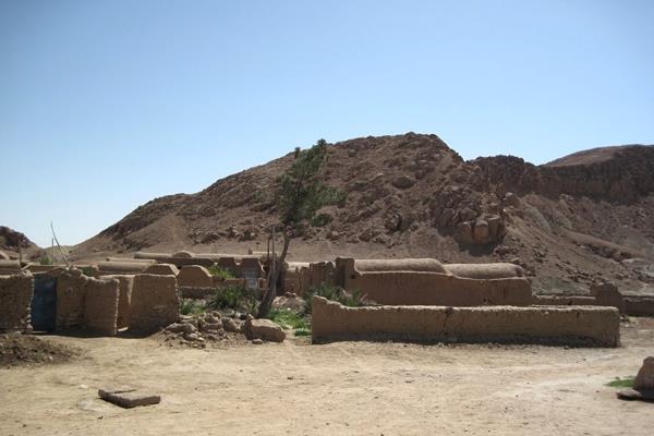 روستای آبگرم – اصفهان-UdTFHqEMM0