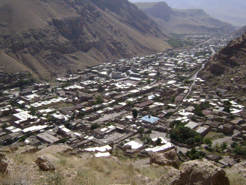 ماكو-UhL6eM6C2H