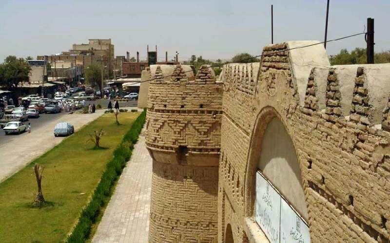 قلعه ناصری ایرانشهر-Uk9RKZFWMo