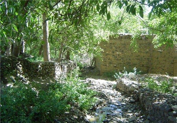 روستای گایكان ، سرزمین لاله های واژگون-UnxQUBuDOP