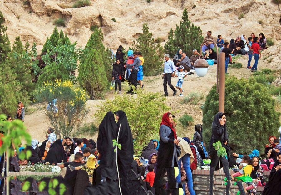 جشن چلمو ، مراسم چهلم نوروز-V6NVDhANiB