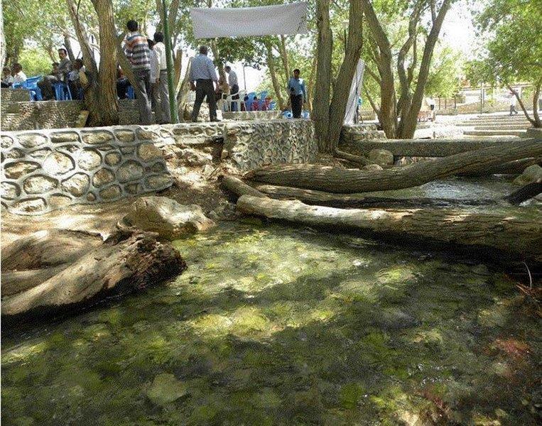 پارك سرچشمه نهر مسیح-VA1IzaztfN