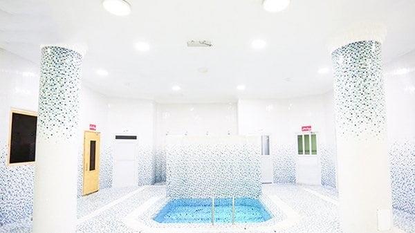 استخر مجموعه ورزشی یاسمن تهران-Vax09lC7r7