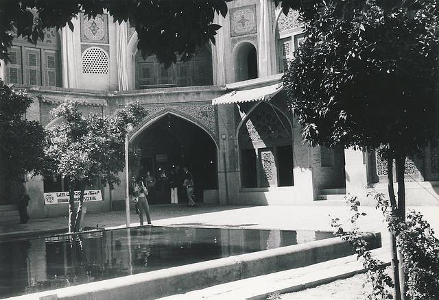 سرای مشیر ، بازاری قدیمی در دل شیراز استان فارس, شیراز-VdaVOMDiEe