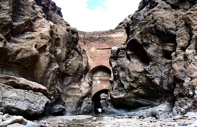 طاق شاه عباسی ، نازكترین و قدیمی ترین سد جهان-ViK1ZIkP3d