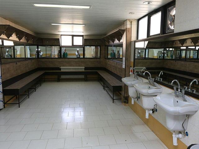 مهمانسرا ورزش همدان-Vu9D3mOtkg
