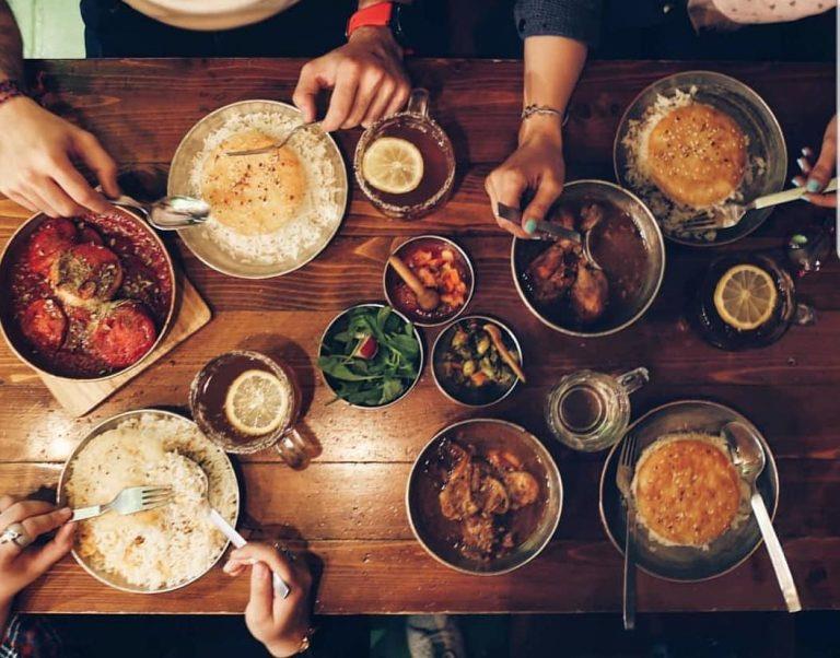 رستورانهای ایرانی كه ظروف خاصی برای سرو دارند-VzQcdgWUIr