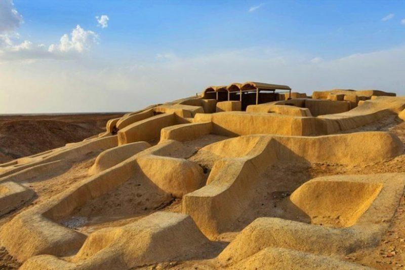 آداب تدفین در گورستان شهر سوخته-WKQu3hMWi0