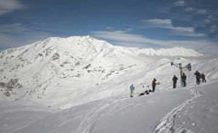 روستایی با بزرگ‌ترین پیست اسكی-WZn98FZwxC