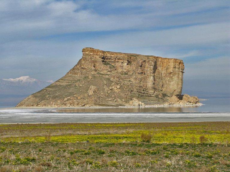 ۲۰ جای دیدنی ارومیه در تابستان-Wbkqh1Gd3n
