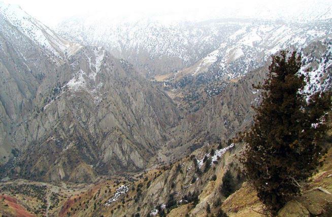 دره سیستان-WsMTfGoO1f