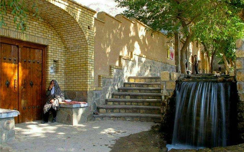 جاهای دیدنی اراك ( ۲۰ جاذبه گردشگری )-WxJiDKROnz
