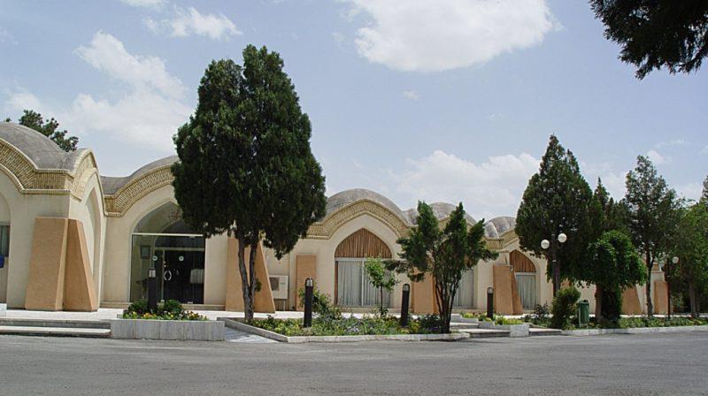 مهمانسرای جهانگردی گلپایگان-WyxBtEetR8