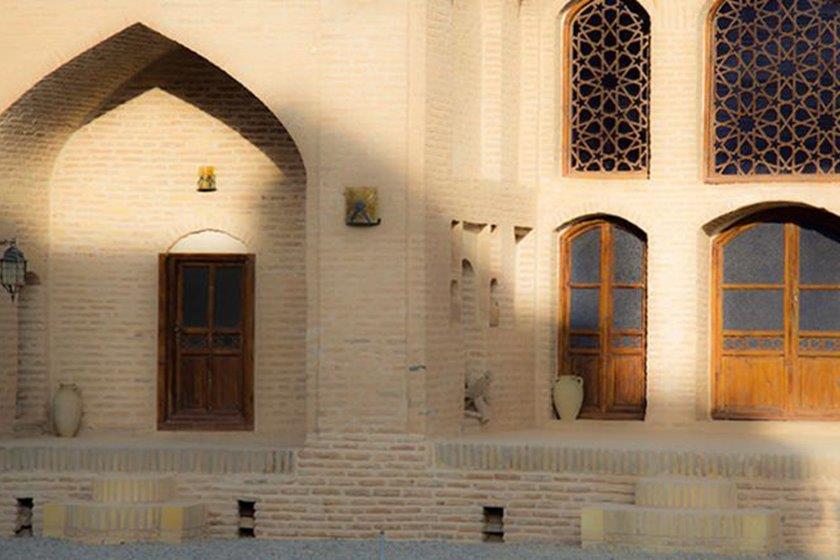 هتل كاروانسرای عباسی كوه پا-X2cn3OkEny