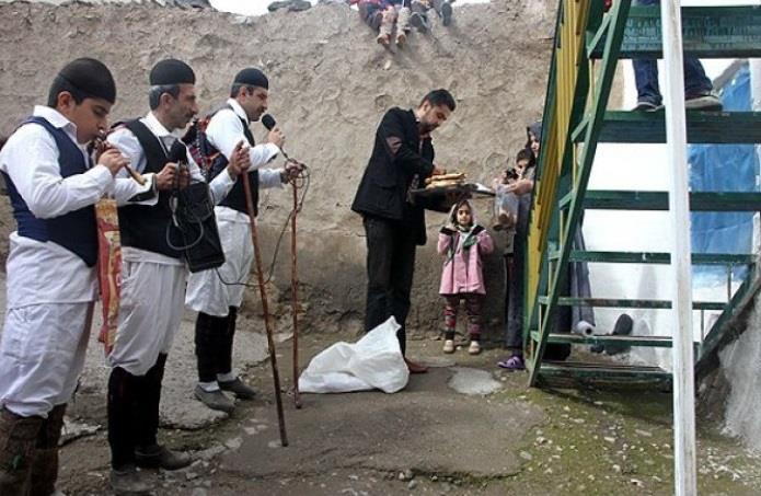 نوروز خوانی در روستای پنجاب آمل-XLcTNa9p6u