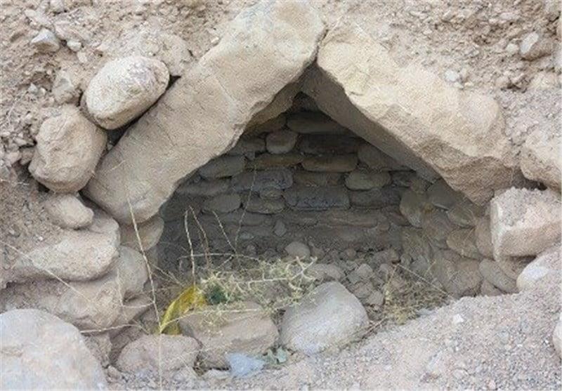 قبرستان تاریخی ۳۵۰۰ ساله روستای لما-XOp1OG660H