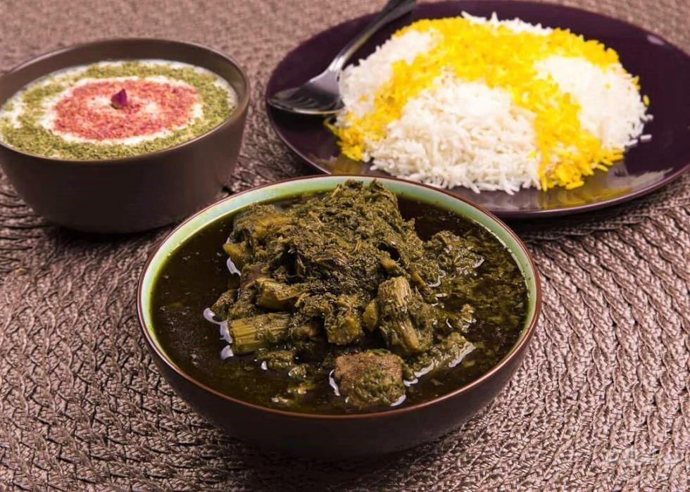 طرز تهیه خورش كرفس-XbUUhiOQjl