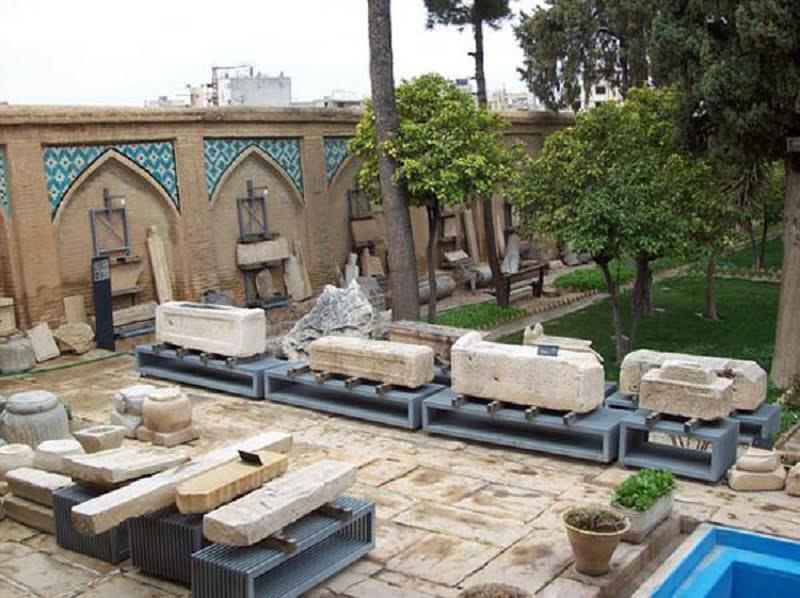 موزه سنگی هفت تنان شیراز-XcX4mg9vYE