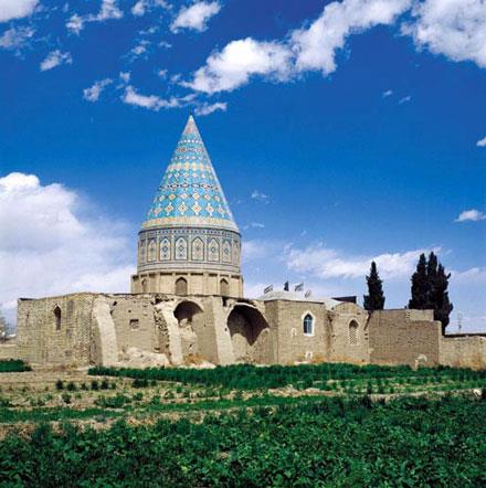 آرامگاه ابولؤلؤ (بابا شجاع الدین)-XnCsQvPjQ1