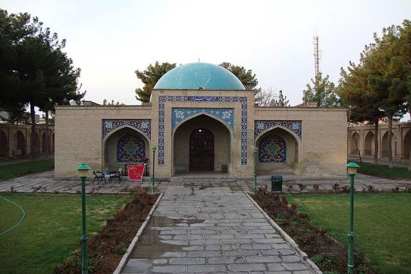 آرامگاه حاج ملاهادی سبزواری-YibdVnF5Xw