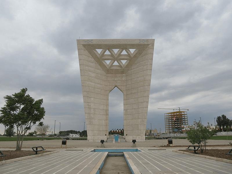 المان مینودر قزوین-YpxNLQwTHF