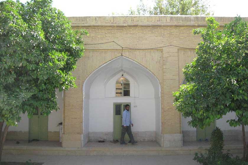 مدرسه علمیه سعیدیه ارسنجان-Yxh1P2jqRO