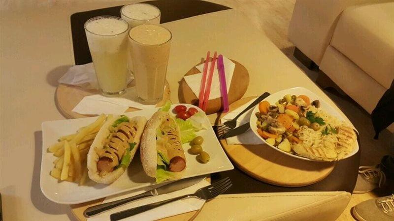 كافه ملورین اهواز-Z90O08IOAg
