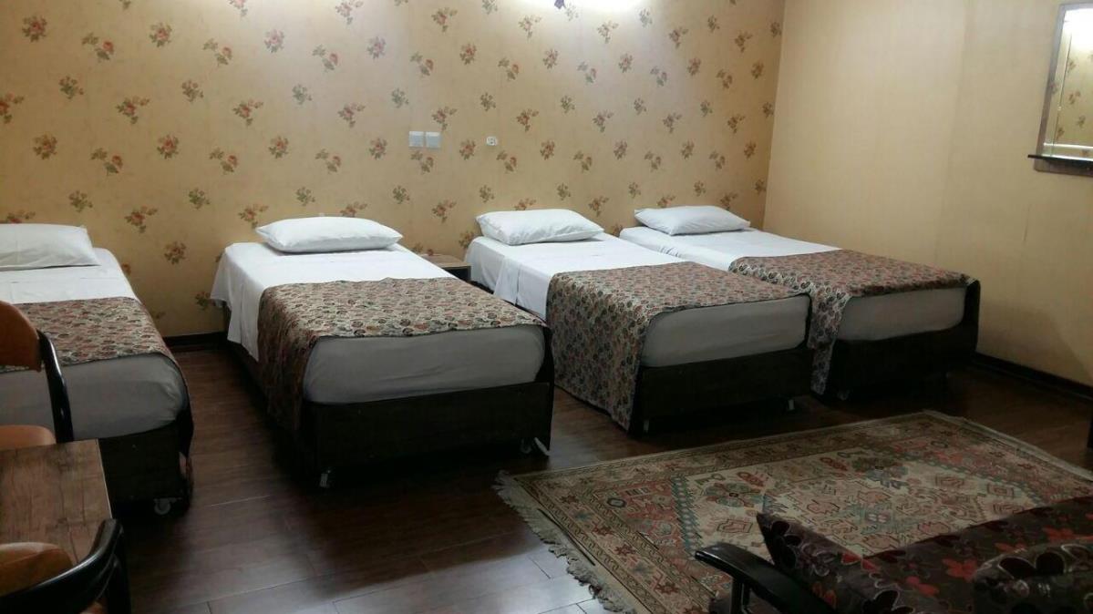 هتل مروارید اصفهان-ZRQsU7Om8t