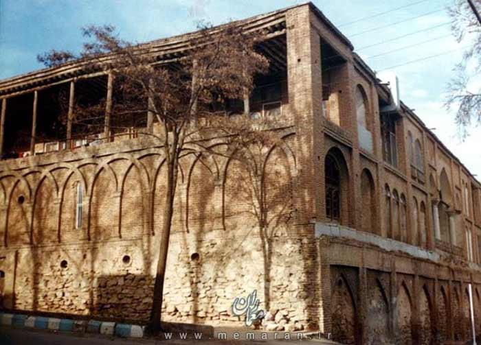 عمارت وكیل الملك سنندج-ZTnWL7t6Mr