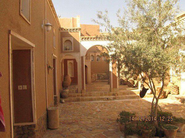 اقامتگاه عزیزگرمه دراصفهان-ZcvYcugdrh