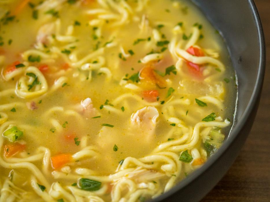 طرز تهیه سوپ ورمیشل با گشنیز-ZllLIqqe3I