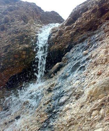آبشار زیبا كوه-ZrfPQQcm8s