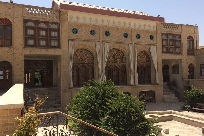 عمارت كاظمی تهران-ZwV2IJZ6Tj