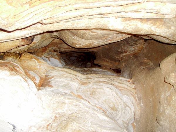 غار یكه چاه-ZxbAUdmLbo