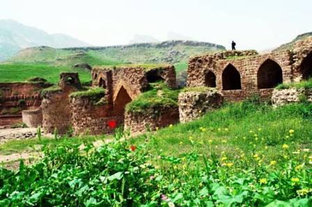 قلعه ارمو-aR0skMufLh