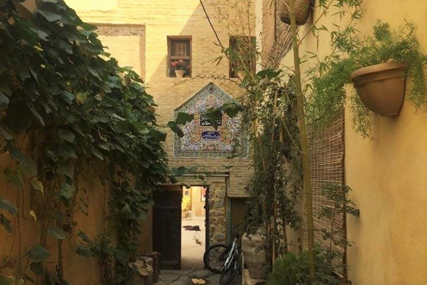 اقامتگاه بوم گردی دولت سرای معصومه سلطان شیراز-aZFGuiRhre