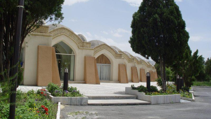 مهمانسرای جهانگردی گلپایگان-acAhnNsjgf