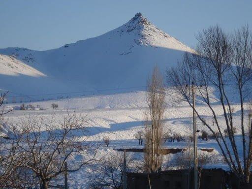 روستای حاج خدر ، امانت دار بقایای قلعه یزدگرد سوم-ajQ2IFckfr
