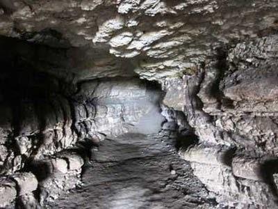 غار باستانی هوتو-akc0QHwnci