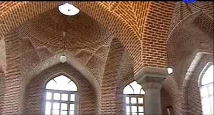مسجد جامع میلان-b28JtTl0Ua
