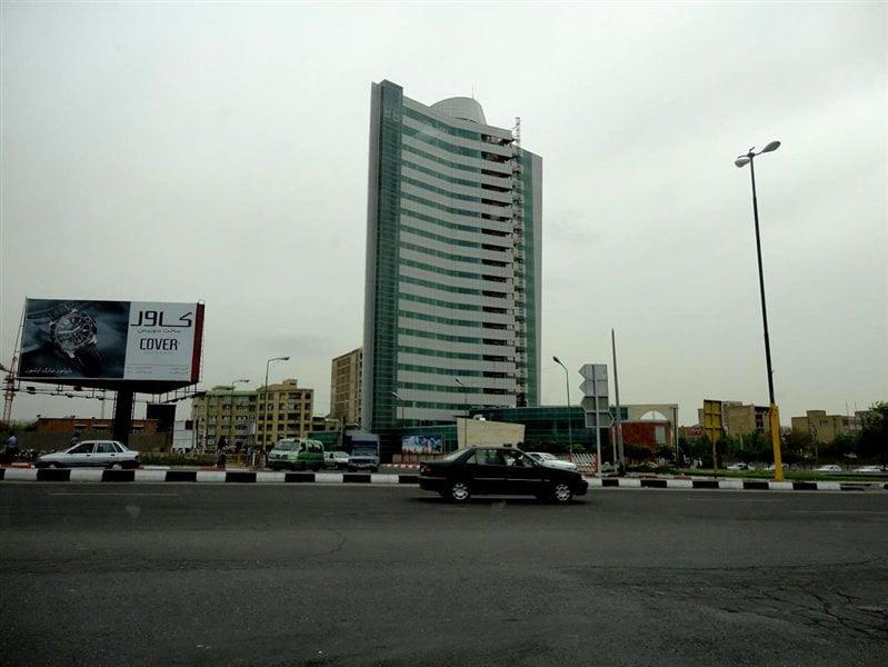 برج بلور تبریز-b3ccxFVoAG