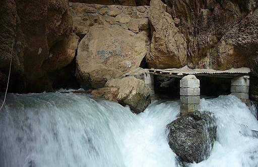 آبشار بل اورامان-b5veeirfpB