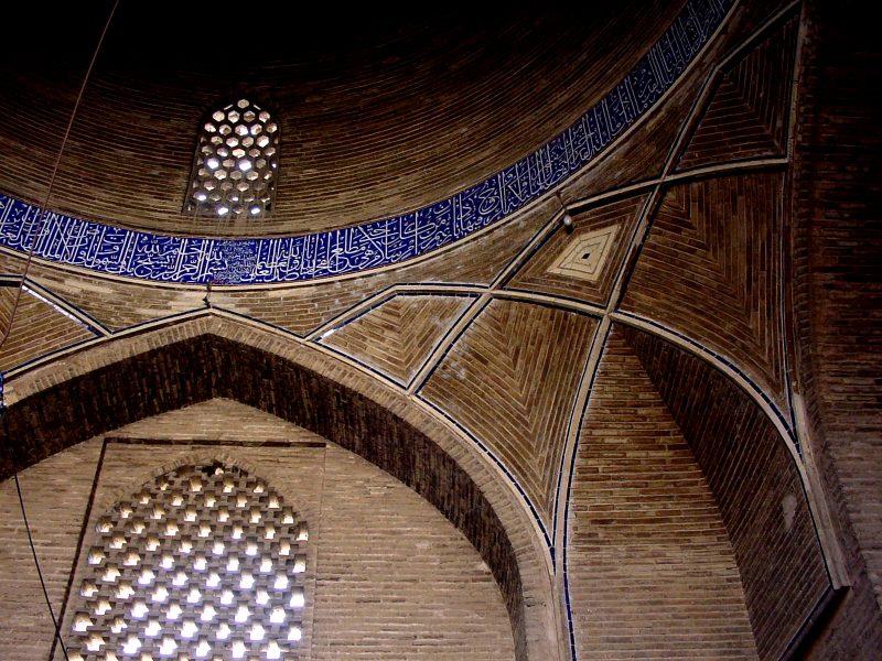مسجد آقانور-bL9vcHBHdc