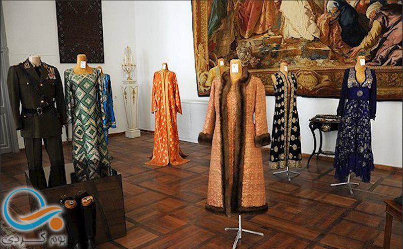 موزه پارچه و لباس های سلطنتی نیاوران-bPb0l8Ragn